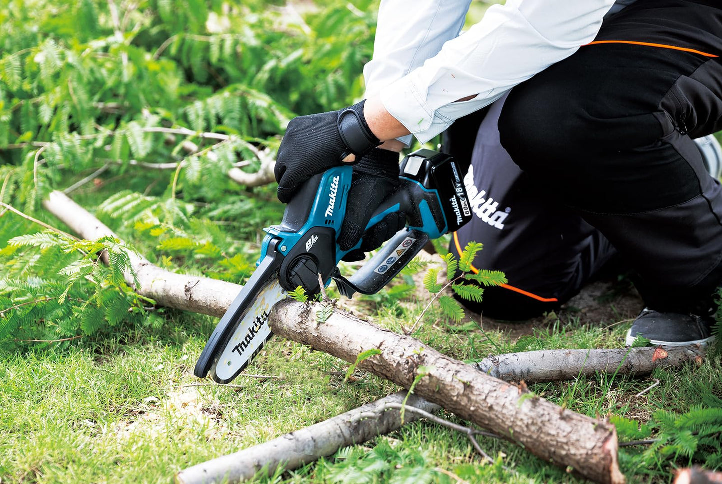 Makita DUC150Z Astsäge, 18 V, Li-Ion, LXT-Akku, bürstenlos, 150 mm, Akku und Ladegerät nicht im Lieferumfang enthalten